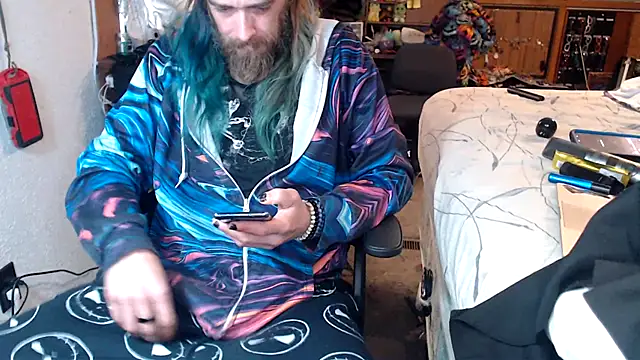 Snapshot of thejuicybacon chatting on 10/10/25, 03:44 thejuicybacon online show from 10/10/25, 03:44