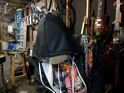 Snapshot of thejuicybacon chatting on 10/23/25, 05:51 thejuicybacon online show from 10/23/25, 05:51