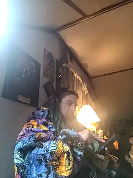 Snapshot of thejuicybacon chatting on 10/31/25, 09:10 thejuicybacon online show from 10/31/25, 09:10