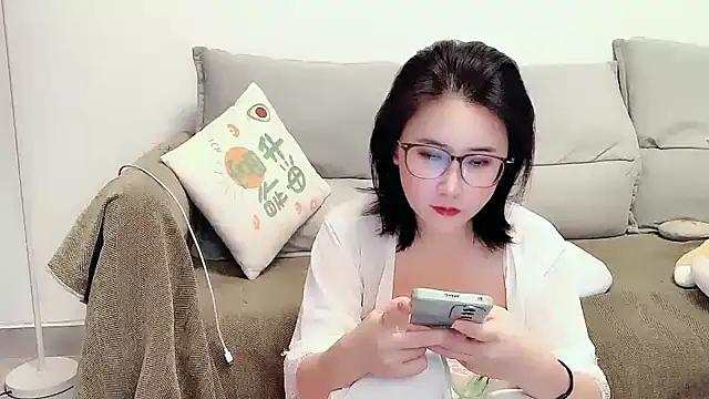 Rileyar1314 online show from 12/14/25, 01:49