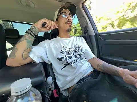 bigdickkane300 online show from 06/15/26, 10:34