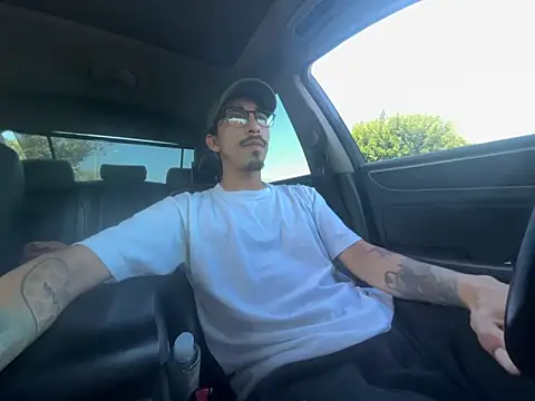 bigdickkane300 online show from 06/19/26, 10:57