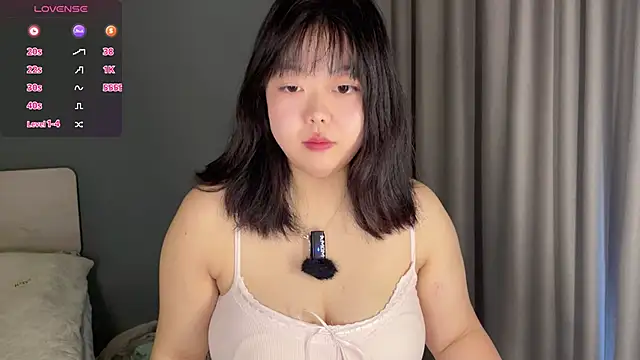 Kittenfishing online show from 10/04/25, 06:55