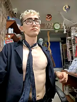 Snapshot of moorejhosua chatting on 10/12/25, 09:36 moorejhosua online show from 10/12/25, 09:36