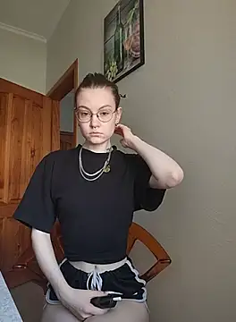 Snapshot of _arigins_ chatting on 09/30/25, 08:52  arigins  online show from 09/30/25, 08:52