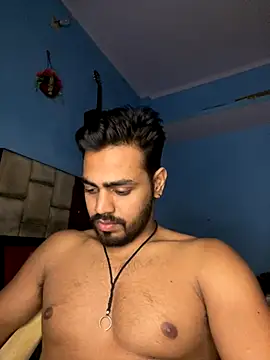 Snapshot of fireboyyyyy chatting on 11/08/25, 08:29 fireboyyyyy online show from 11/08/25, 08:29