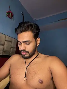 Snapshot of fireboyyyyy chatting on 11/11/25, 11:27 fireboyyyyy online show from 11/11/25, 11:27