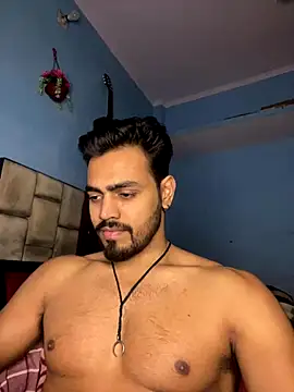 Snapshot of fireboyyyyy chatting on 11/16/25, 04:56 fireboyyyyy online show from 11/16/25, 04:56