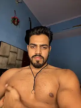 Snapshot of fireboyyyyy chatting on 11/25/25, 07:47 fireboyyyyy online show from 11/25/25, 07:47