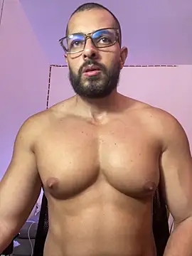 Snapshot of magnumchris chatting on 06/02/26, 12:45 magnumchris online show from 06/02/26, 12:45