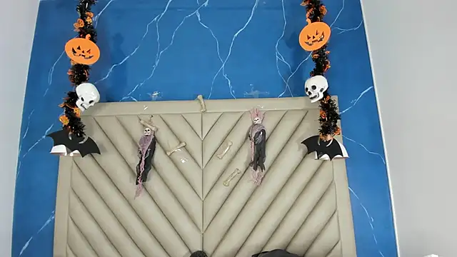 Ibbie drastic online show from 10/28/25, 12:09