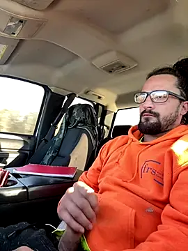 Snapshot of Lilbig_24 chatting on 11/30/25, 08:57 Lilbig 24 online show from 11/30/25, 08:57