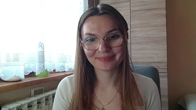 Snapshot of LooveELLYx chatting on 11/13/25, 07:40 LooveELLYx online show from 11/13/25, 07:40