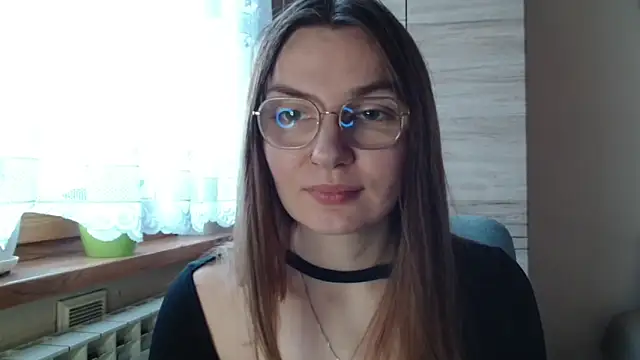 Snapshot of LooveELLYx chatting on 11/27/25, 07:32 LooveELLYx online show from 11/27/25, 07:32