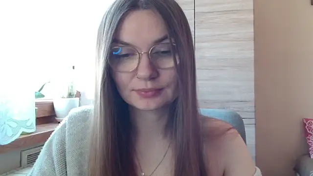 Snapshot of LooveELLYx chatting on 03/13/26, 07:26 LooveELLYx online show from 03/13/26, 07:26