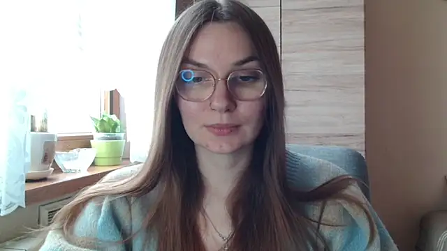 Snapshot of LooveELLYx chatting on 04/08/26, 01:33 LooveELLYx online show from 04/08/26, 01:33