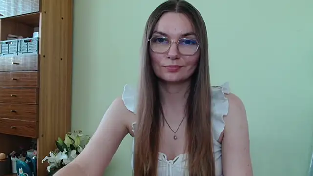 LooveELLYx online show from 06/22/26, 01:30
