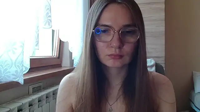 LooveELLYx online show from 06/27/26, 06:29