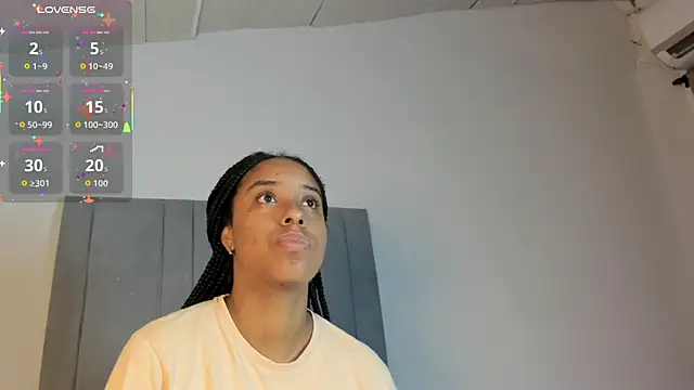 Sophia Ebony online show from 10/22/25, 12:38