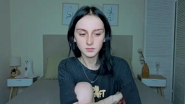 Little moly999 online show from 11/10/25, 09:14