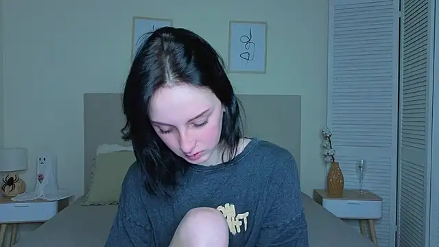 Little moly999 online show from 11/17/25, 04:40