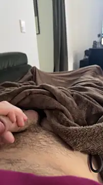 Snapshot of yungdboiy chatting on 11/19/25, 12:38 yungdboiy online show from 11/19/25, 12:38