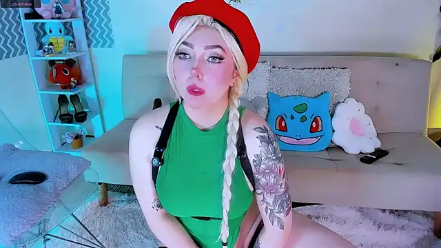 Simonesmith01 online show from 09/26/25, 08:13