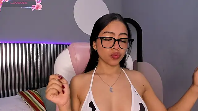 Sky winter online show from 09/21/25, 02:29