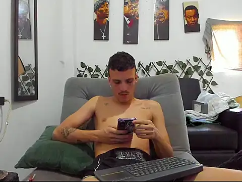 Latins Boss online show from 07/10/26, 05:48