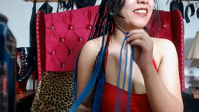 Snapshot of VictoriaSunny chatting on 09/23/25, 03:26 VictoriaSunny online show from 09/23/25, 03:26