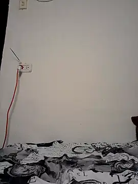 Snapshot of Oriana111 chatting on 10/25/25, 02:41 Oriana111 online show from 10/25/25, 02:41