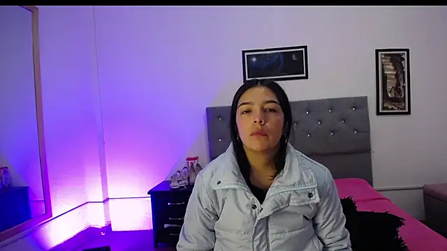 Esmeraldaa- online show from 09/22/25, 03:52