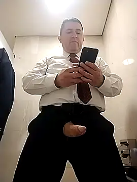 BigCristh79 online show from 10/12/25, 01:10