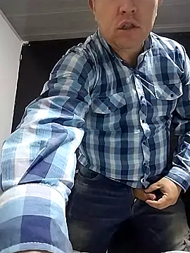 BigCristh79 online show from 11/06/25, 02:40