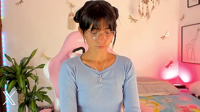 princessluna 19 online show from 05/16/26, 10:41