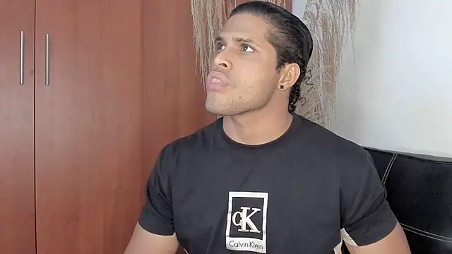 Evansdark1 online show from 10/16/25, 12:22