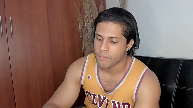 Evansdark1 online show from 10/23/25, 02:11