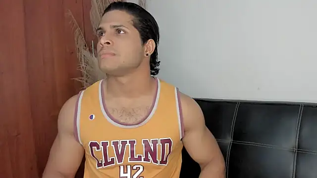 Snapshot of Evansdark1 chatting on 10/29/25, 01:19 Evansdark1 online show from 10/29/25, 01:19