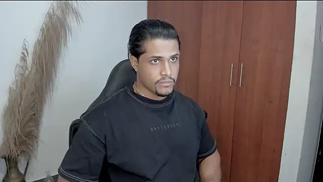 Evansdark1 online show from 06/19/26, 11:52