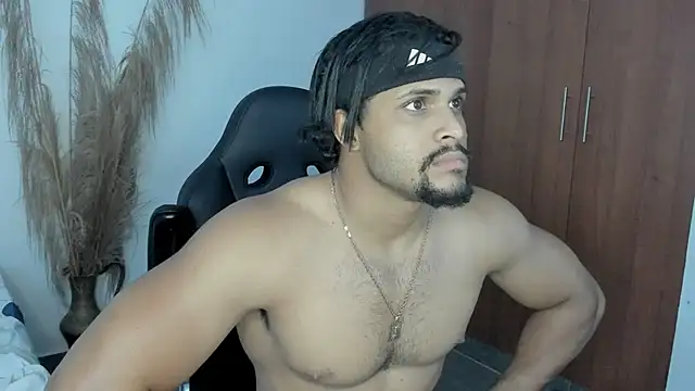 Evansdark1 online show from 08/01/26, 10:52