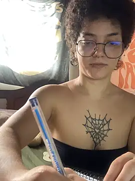 CamillyBlum online show from 06/10/26, 06:40