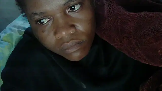 sexythae32 online show from 09/10/25, 02:44