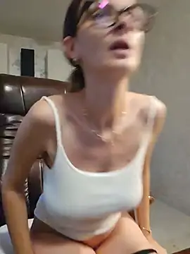 NaughtyWifey1 online show from 07/25/26, 02:42