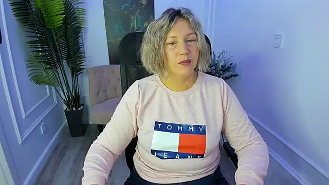 NinaStarle online show from 09/26/25, 04:49