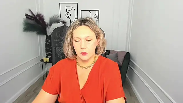 NinaStarle online show from 11/14/25, 04:33