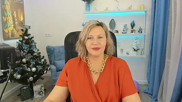 NinaStarle online show from 12/05/25, 11:30