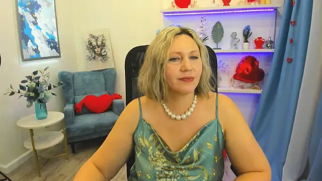 NinaStarle online show from 02/15/26, 12:25