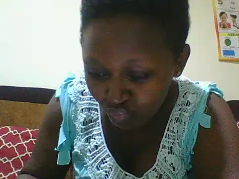 Snapshot of Sweetdate_ chatting on 10/12/25, 07:13 Sweetdate  online show from 10/12/25, 07:13