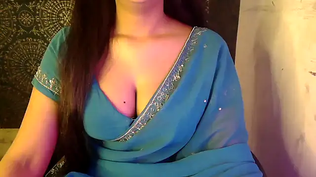 Snapshot of catpussy_ruhi chatting on 10/18/25, 03:31 catpussy ruhi online show from 10/18/25, 03:31