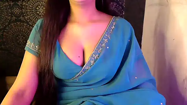 Snapshot of catpussy_ruhi chatting on 10/25/25, 04:42 catpussy ruhi online show from 10/25/25, 04:42